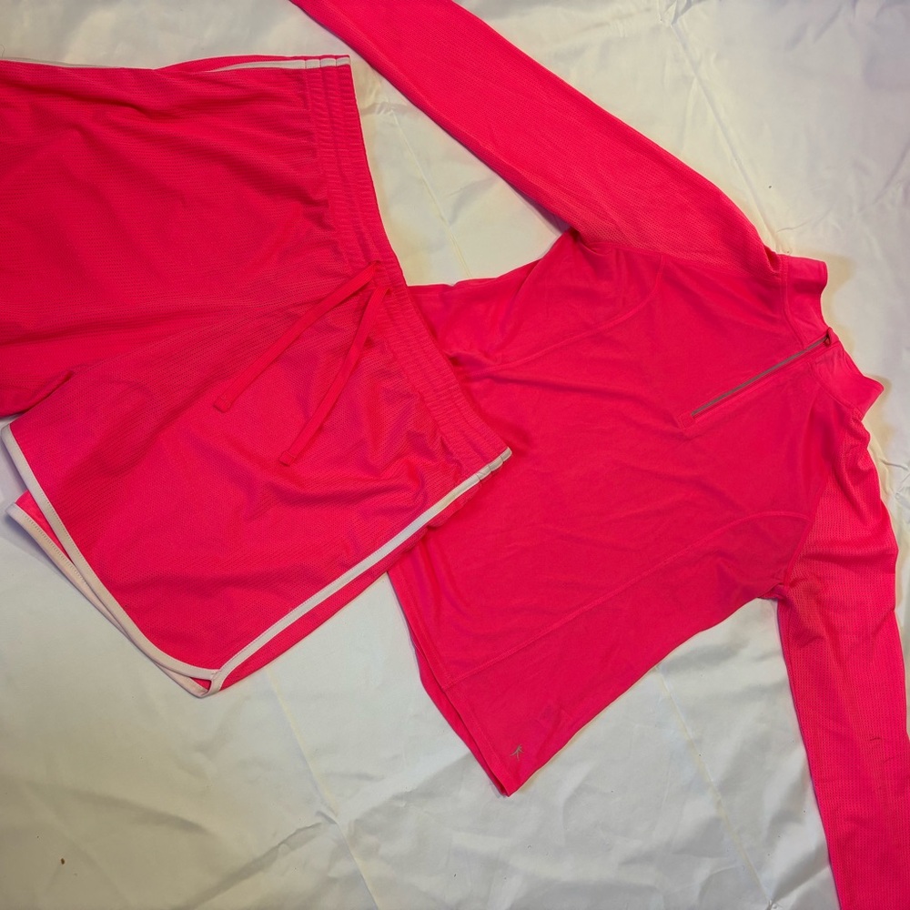 Women's Neon Pink Athletic Shorts - Breathable Active Shorts